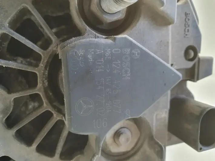 Mercedes Vito W639 2.2 CDI ALTERNATOR 0124425077 bosch 120A