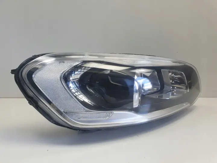 Volvo XC60 LIFT XENON SKRĘTNY PRZEDNIA LAMPA PRAWA prawy przód 31395897