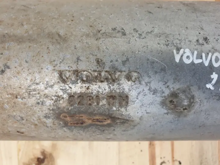 Volvo S80 2.8 T6 BITURBO BI TURBO TŁUMIK ŚRODKOWY