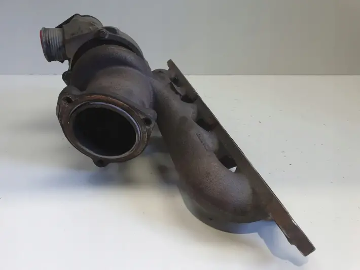Volvo S40 II V50 2.5 T TURBOSPRĘŻARKA turbo 30757112