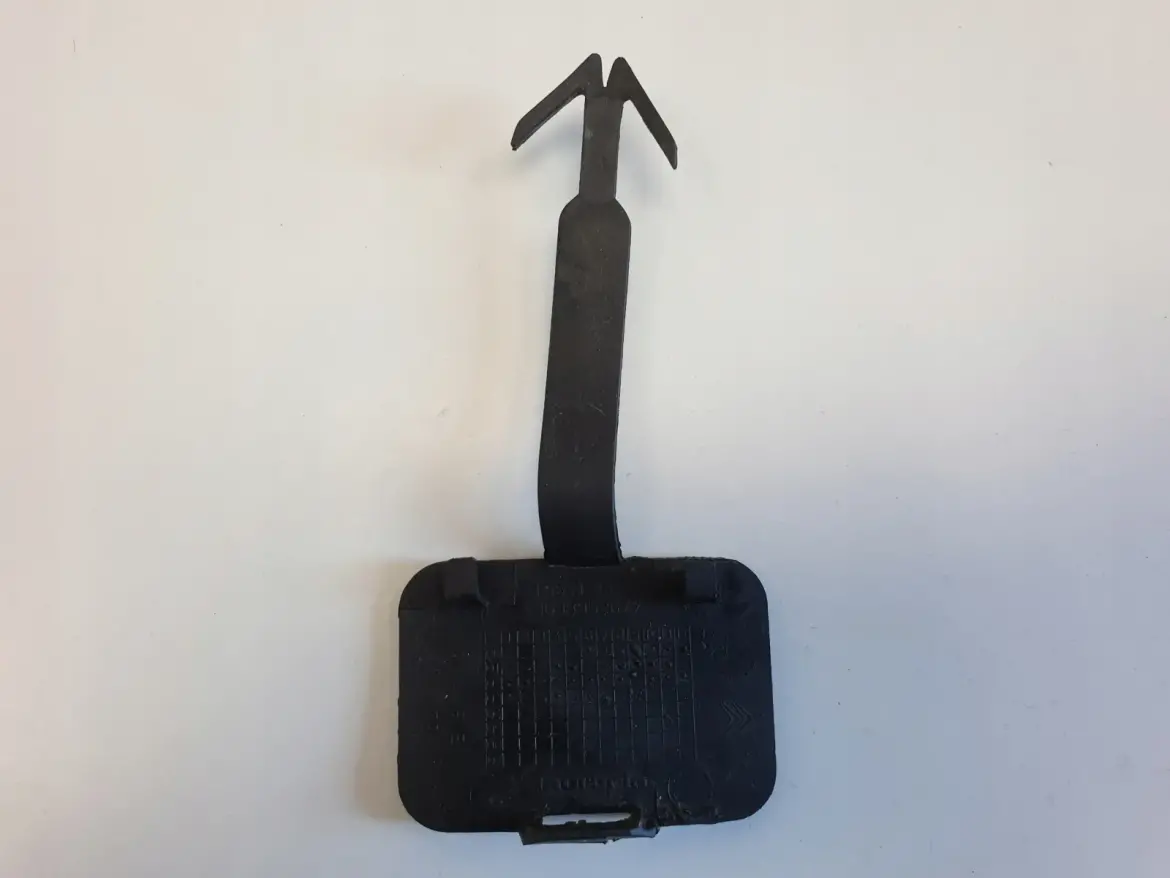 Citroen Xsara Picasso lift ZAŚLEPKA ZDERZAKA haka