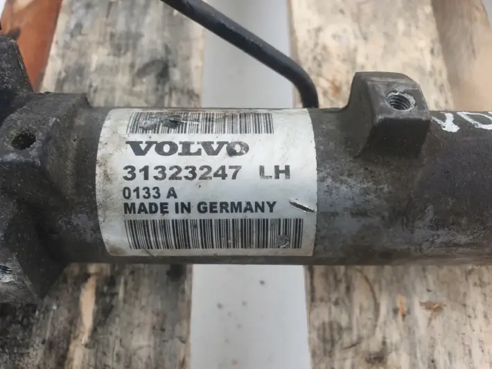 Volvo S40 II V50 C30 MAGLOWNICA przekładnia kierownicza EUROPA 31323247