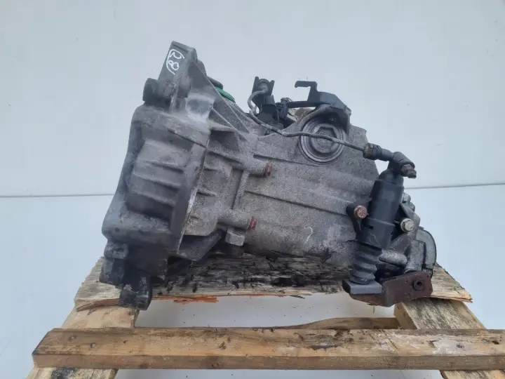 Audi A3 8L 1.6 16V SKRZYNIA BIEGÓW ERT manualna MANUAL