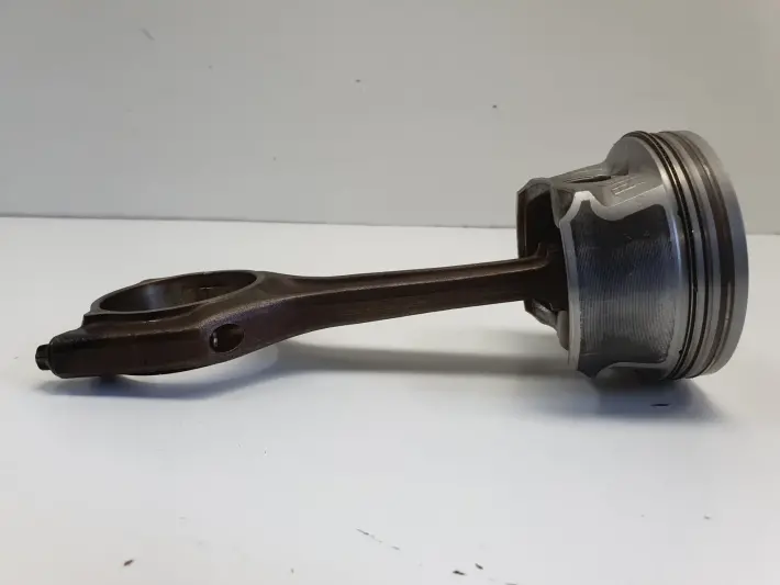 BMW E46 E90 E87 2.0 i TŁOK KORBOWÓD N46B20 N46B20B