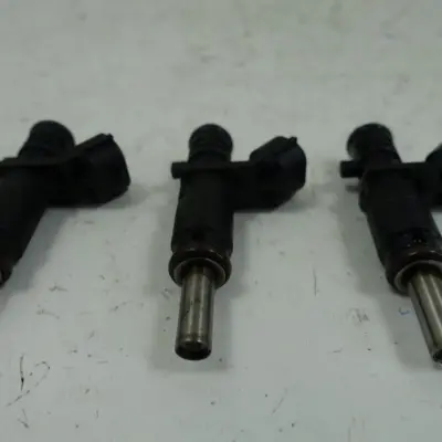 Mini Cooper S R53 1.6 komp WTRYSKIWACZ 7528176