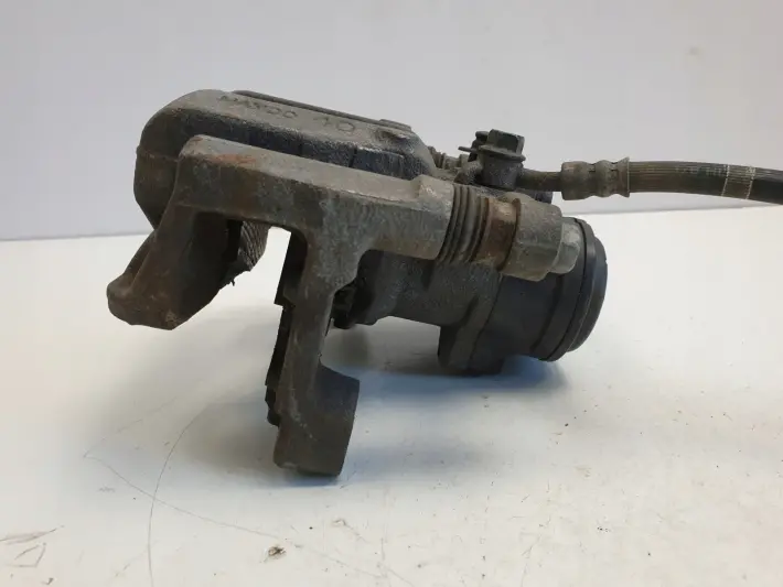 Santa Fe IV 2.2 CRDI LEWY TYLNY ZACISH HAMULCOWY