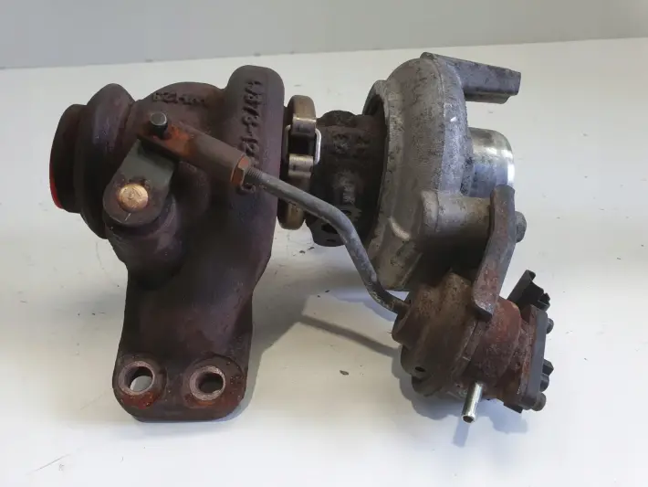 Peugeot 207 1.6 HDI TURBOSPRĘŻARKA 9673283680