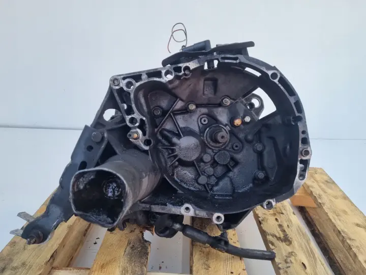 Renault Clio II 1.9 D SKRZYNIA BIEGÓW manualna JB1180 manual