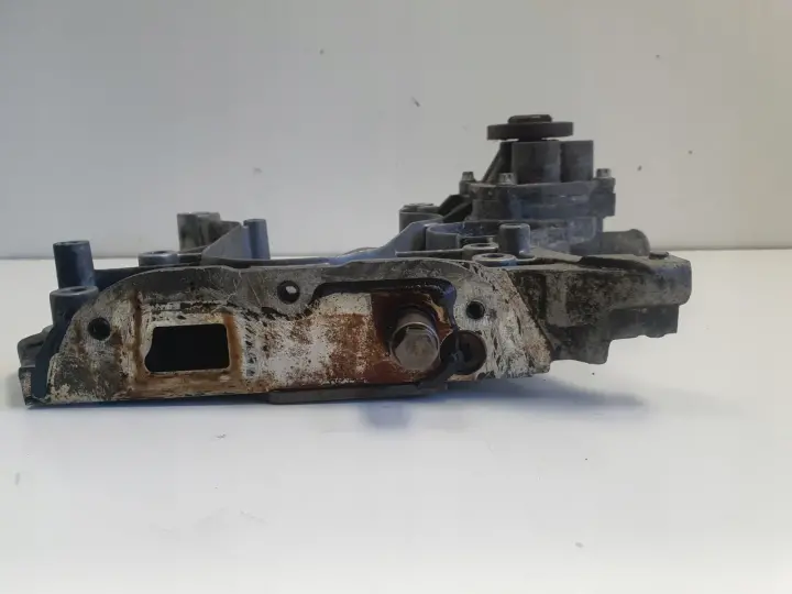 Opel Astra III H 1.6 1.8 16V POMPA OLEJU olejowa POKRYWA OBUDOWA 55556428