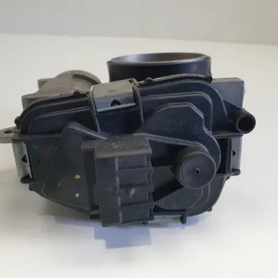 Peugeot 207 1.4 16V PRZEPUSTNICA 9647925480