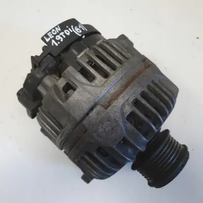 Audi A3 8L Golf IV Seat Leon 1.9 TDI ALTERNATOR 028903028E 90A
