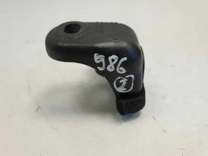 Porsche Boxster 986 PRAWY UCHWYT DACHU zaczep