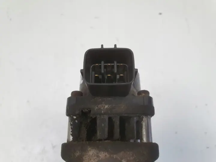 Subaru Legacy IV 2.0 B ZAWÓR EGR