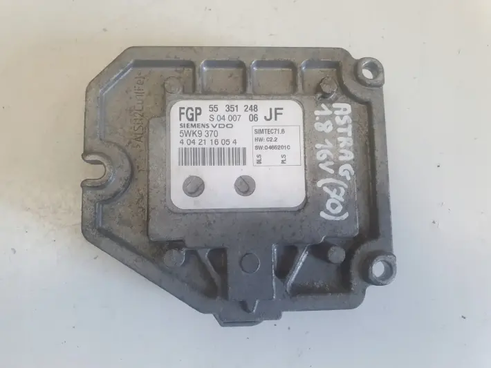Opel Astra III H 1.8 16V STEROWNIK SILNIKA komputer 55351248 JF