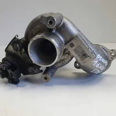 Peugeot 308 I 1.6 HDI TURBOSPRĘŻARKA turbo 9673283680