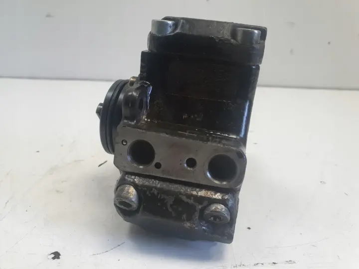 e68ee5d2c53ffcd56749eda510c87455