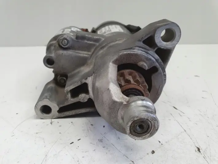 Audi A6 C7 2.0 TDI ROZRUSZNIK denso 04L911024 MS438000-0980