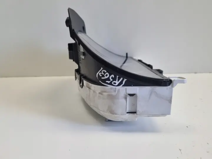 Volvo S80 II V70 III XC70 II 2.4 D5 LICZNIK ZEGARY Europa diesel 31270899AA