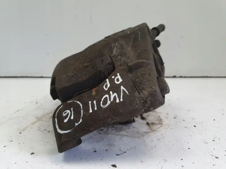 Volvo V40 II PRZEDNI ZACISK HAMULCOWY prawy przód PASAŻERA P.P 976