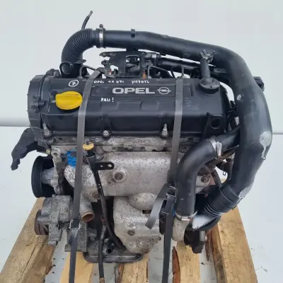 SILNIK KOMPLET Opel Corsa C 1.7 DTI 65KM Y17DTL