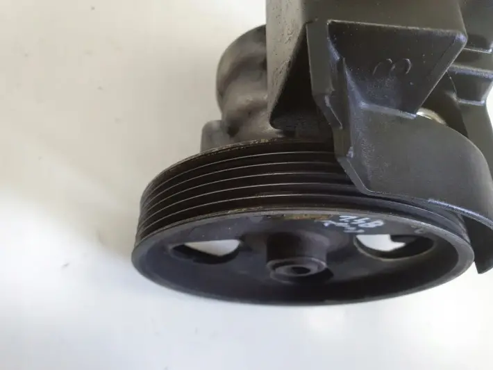 Peugeot 206 1.4 8V POMPA WSPOMAGANIA