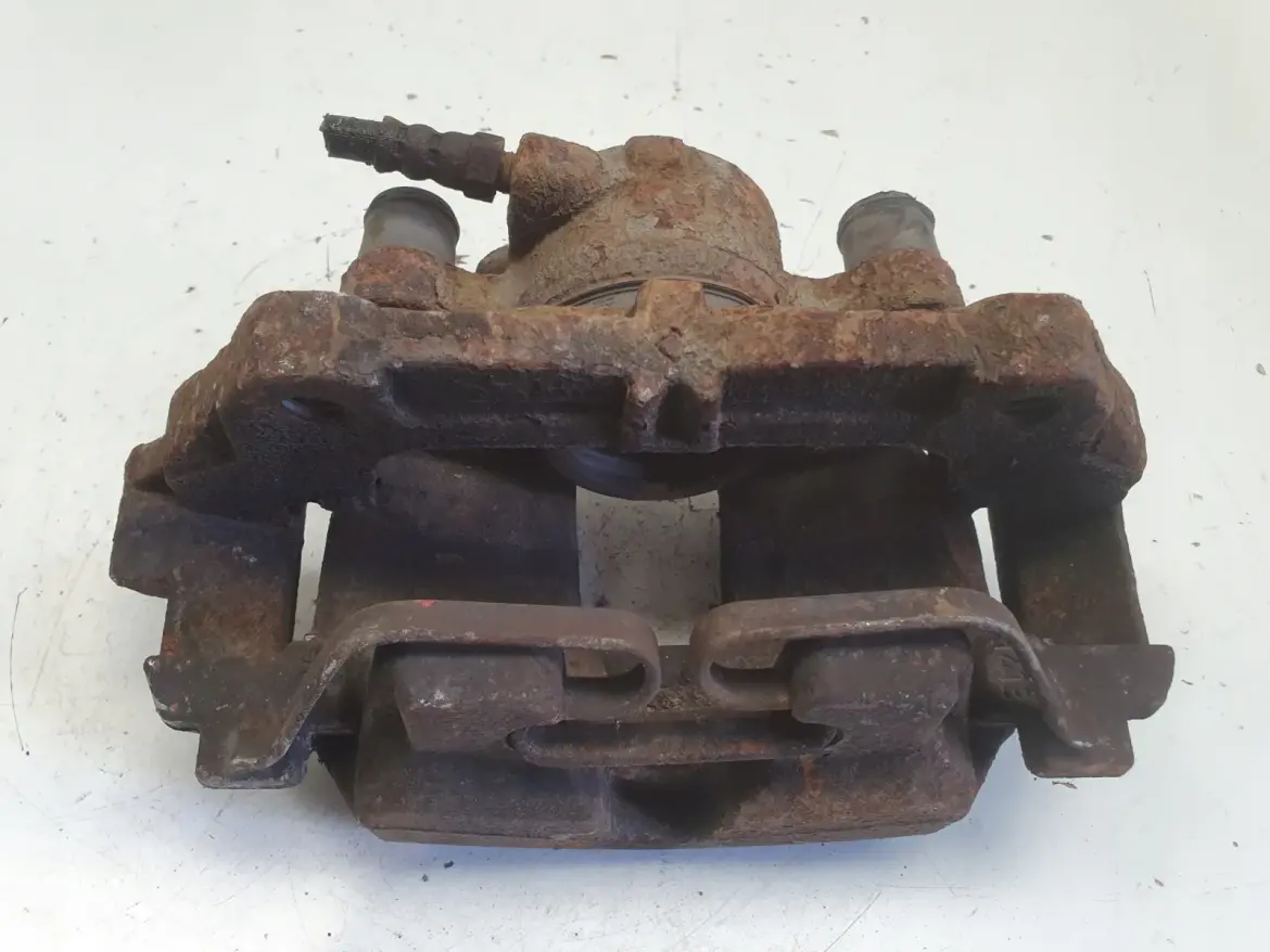 d6099ba6cdbad526efea5a76a9e7d21c