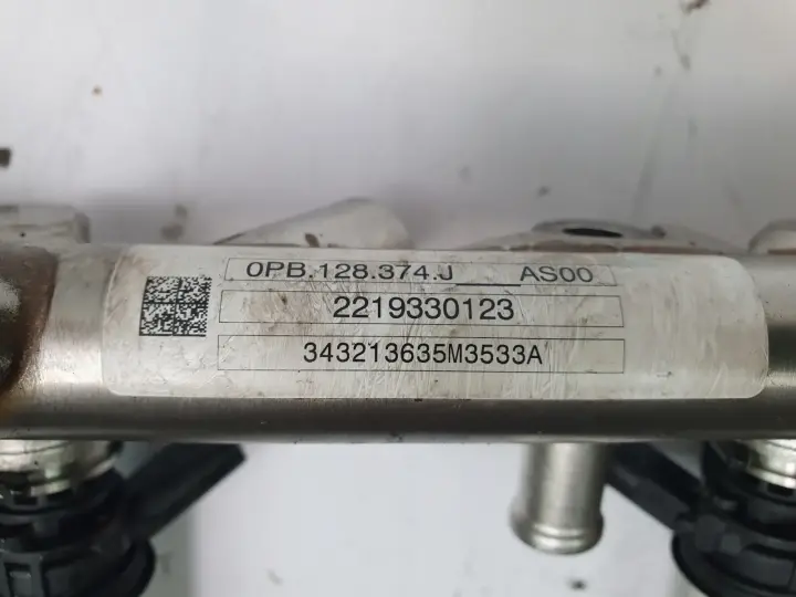 9ec7d3df3fed36e4d11cc8d4829183f5