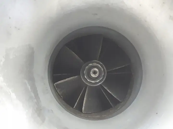 BMW E87 E90 E91 2.0 D N47 TURBOSPRĘŻARKA turbo 7810189C