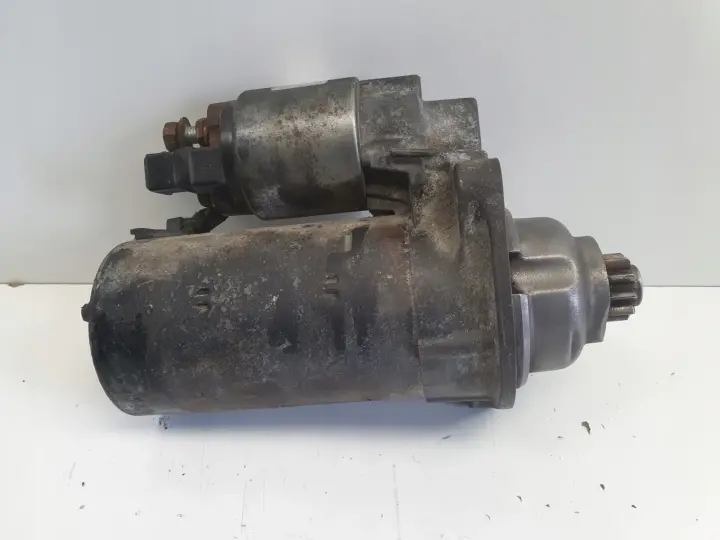 VW Golf IV Bora 1.9 TDI ROZRUSZNIK bosch 0001125012 02A911023P
