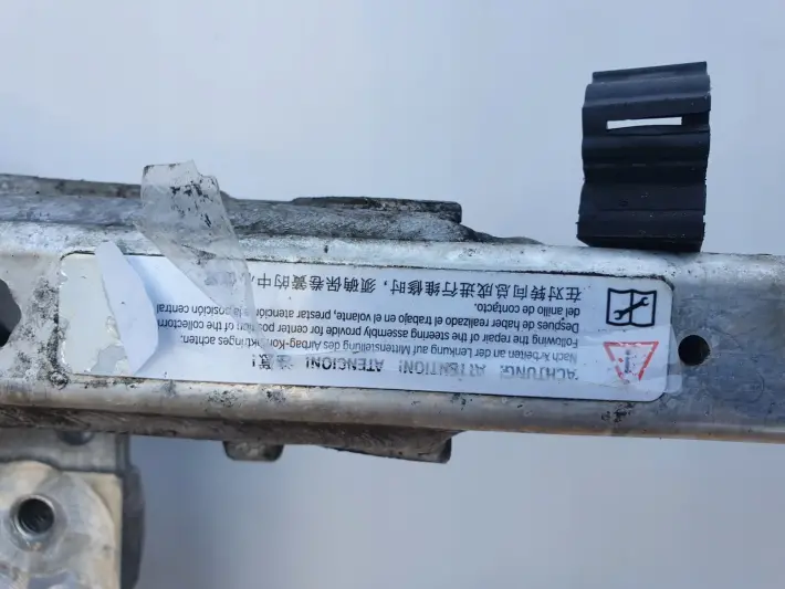 BMW F01 750 i 4.4 BITURBO SANKI BELKA POD SILNIK