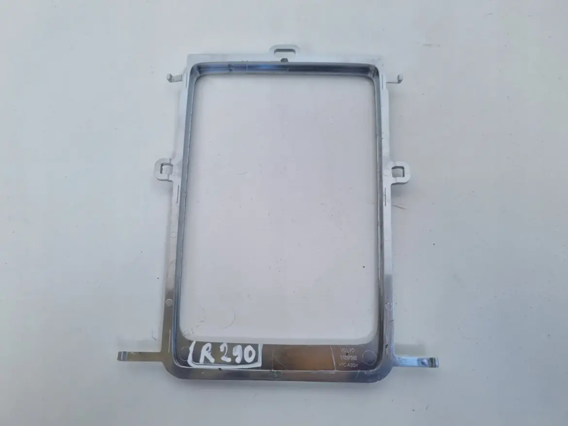 Volvo S60 II V60 V40 II RAMKA RADIA Dekor 31267052
