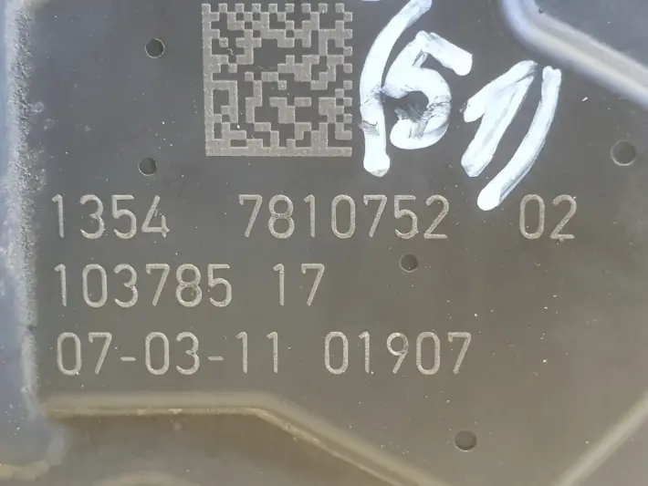 BMW F10 F11 2.0 D PRZEPUSTNICA 7810752