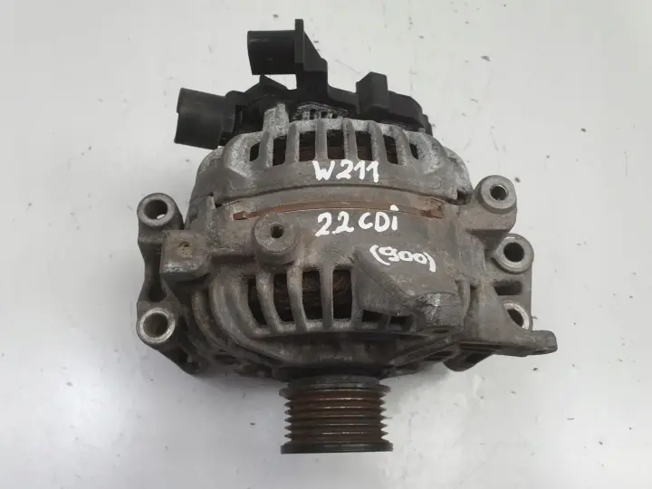 Mercedes W211 2.2 CDI ALTERNATOR 0124625014 A0131540002