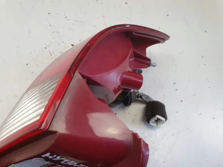 Hyundai Getz Lift 3 drzwi TYLNA LAMPA LEWA lewy tył kierowcy