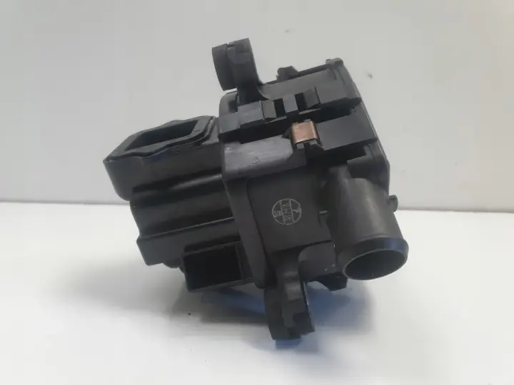 Subaru Legacy IV 2.0 B POMPA POWIETRZA WTÓRNEGO 14828AA050