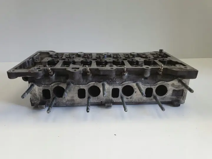 Opel Vectra C 1.9 CDTI GŁOWICA CYLINDRÓW 55565883