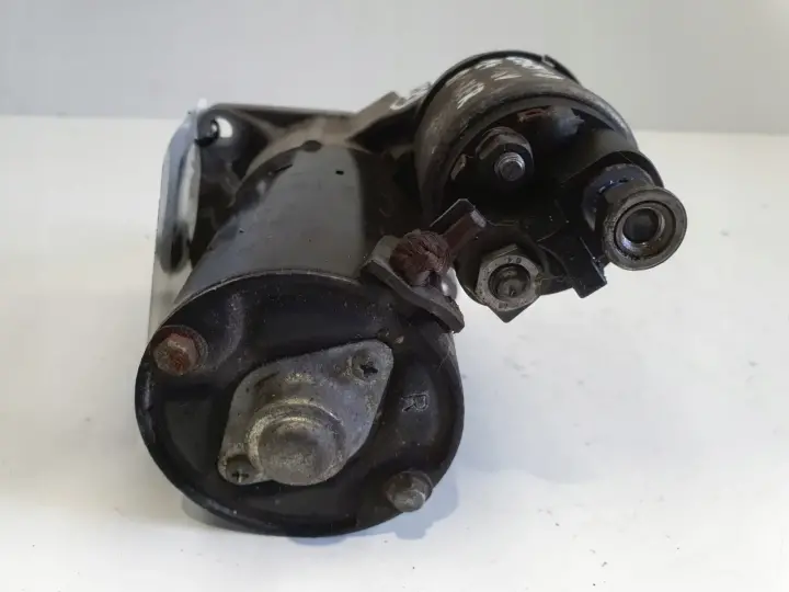 Opel Corsa D 1.4 16V ROZRUSZNIK bosch 0001107522