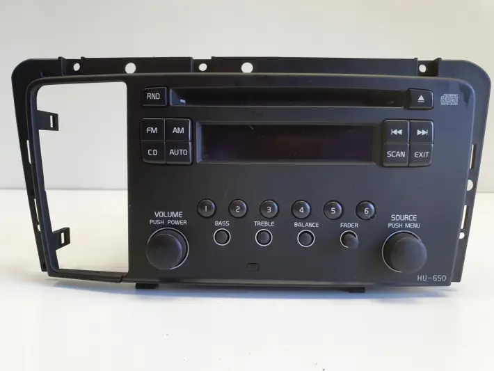 Volvo S60 I V70 II XC70 RADIO CD Radioodtwarzacz HU-650 31260000