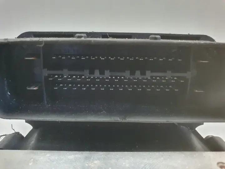 e1ec563148e4dc815e4d8b0a7ab81ec3