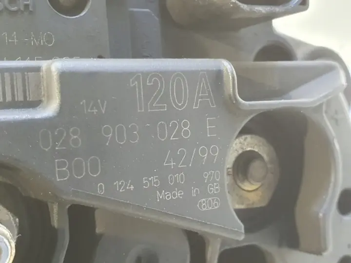 Audi TT 1.8 T ALTERNATOR bosch 028903028E 120A