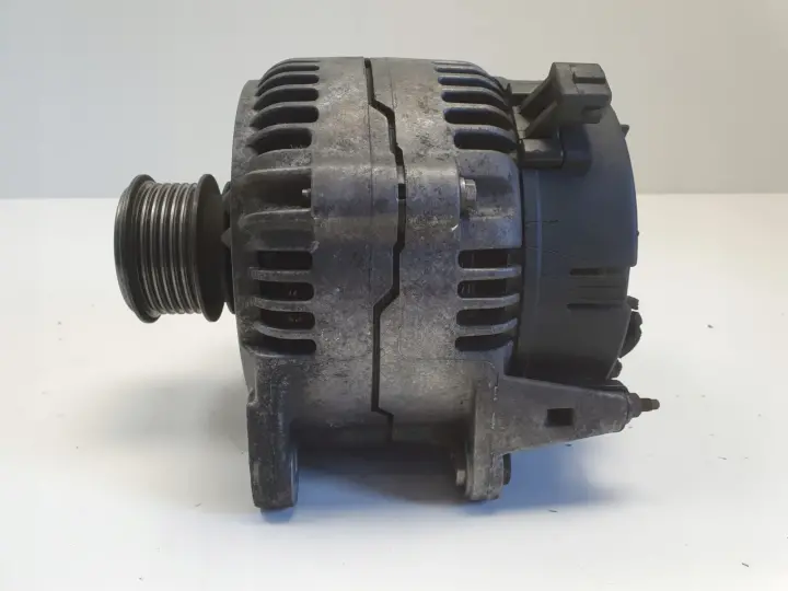 Audi A3 8L Golf IV 1.9 TDI ALTERNATOR 0123515021 038903023J 120A