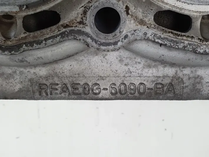 Ford Focus mk3 1.6 16VcGŁOWICA CYLINDRÓW RFAE8G6090BA
