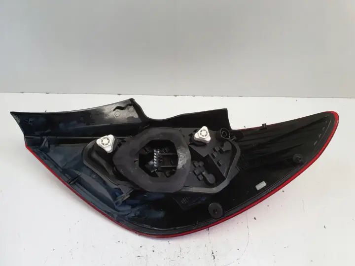 Opel Corsa D 5 drzwi TYLNA LAMPA LEWA lewy tył kierowcy