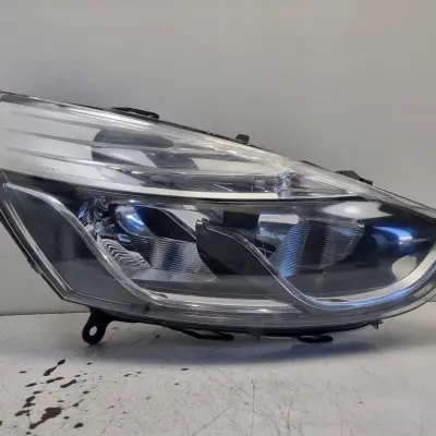 Renault Clio IV 12-16r PRZEDNIA LAMPA PRAWA PRAWY PRZÓD europa 010330748