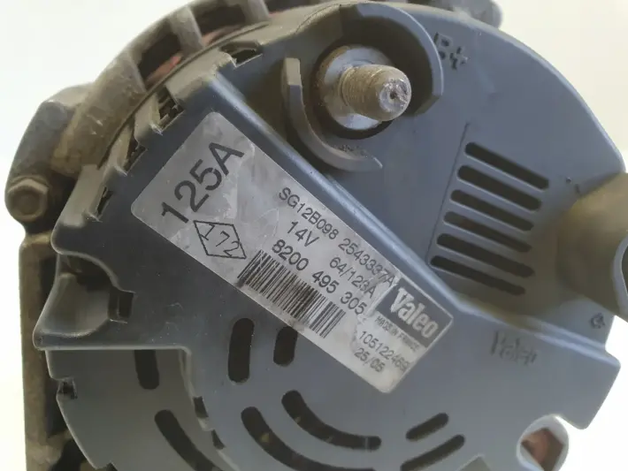 Nissan Primera P12 1.9 DCI ALTERNATOR 8200495305 valeo 125A
