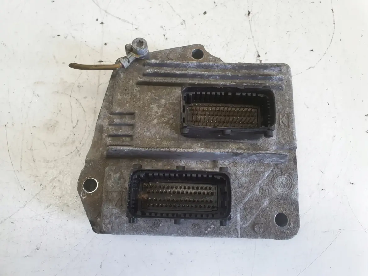 Opel Meriva A 1.6 16V STEROWNIK SILNIKA Komputer 12249823 FFFR