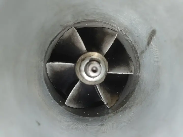 Audi A6 C5 1.9 TDI TURBOSPRĘŻARKA turbo 028145702H