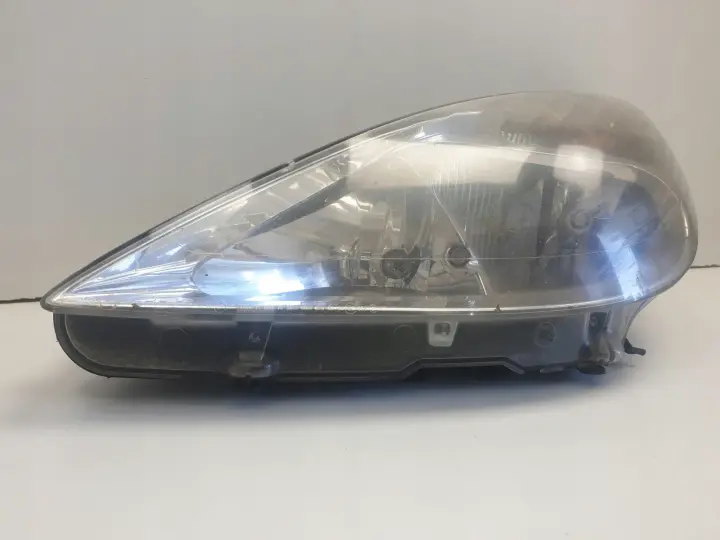 Peugeot 607 99-04r PRZEDNIA LAMPA LEWA lewy przód