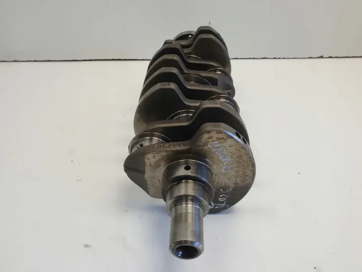 Opel Corsa D 1.3 CDTI WAŁ KORBOWY