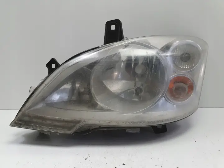 Mercedes Vito Viano W639 LIFT PRZEDNIA LAMPA LEWA lewy przód A6398201861